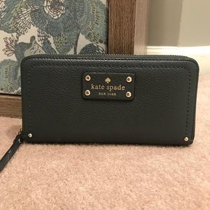 Kate Spade continental zip wallet